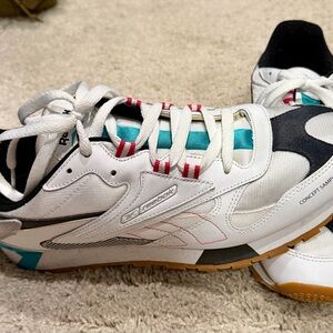 Reebok Classic Leather ATI 90s